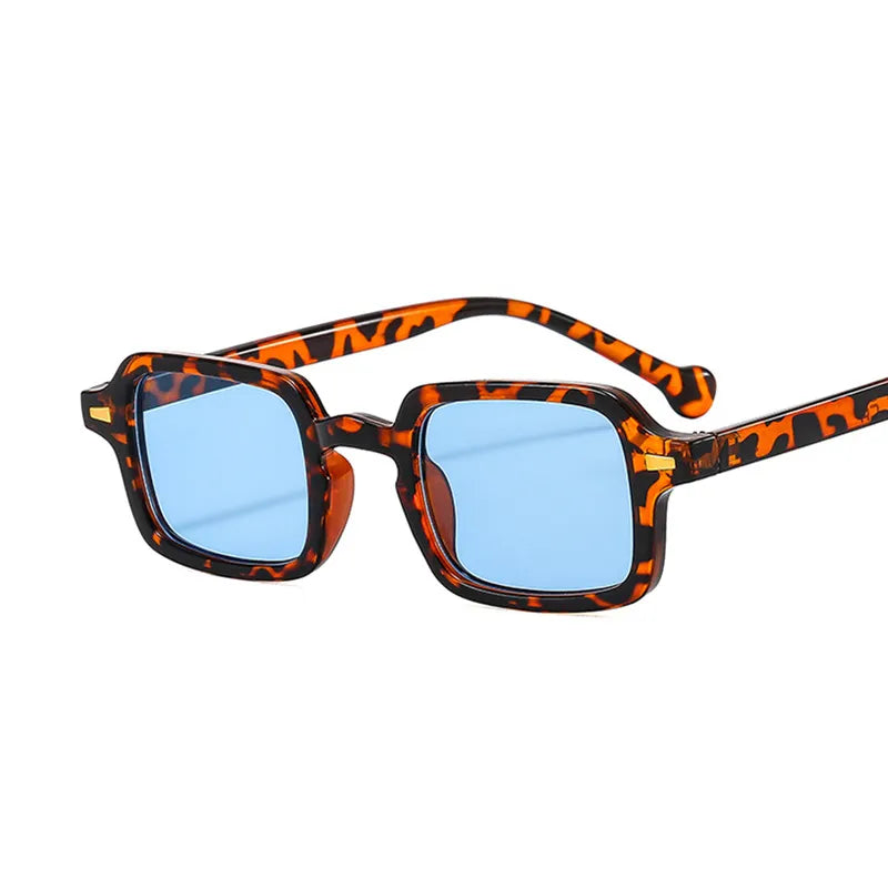 Luxurious Women's Rectangle Sunglasses